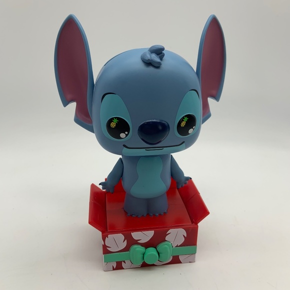 Disney Funko Lilo and Stitch Pop-Up Greeting Ohana Means Family Figurine - Picture 8 of 13
